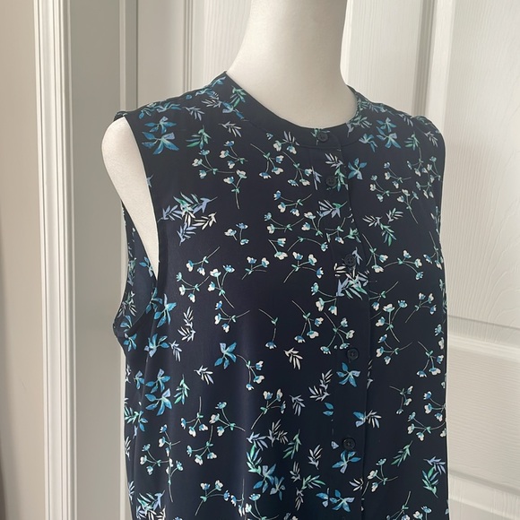 Banana Republic Sleeveless Floral Dropwaist Dress - Picture 4 of 7